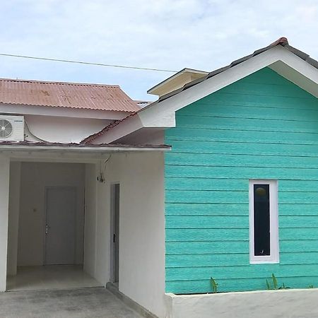 Oyo 90974 Homestay Golo Koe Sejahtera Labuan Bajo Dış mekan fotoğraf
