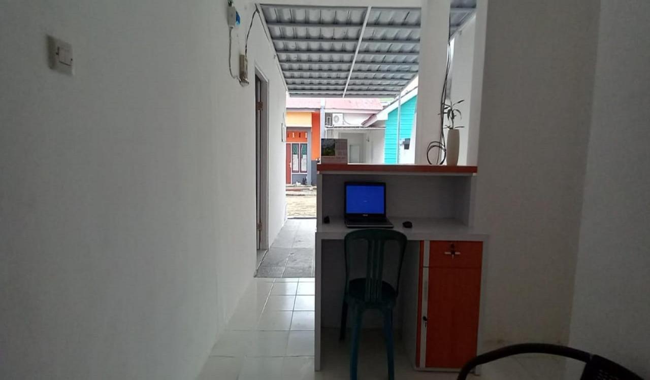 Oyo 90974 Homestay Golo Koe Sejahtera Labuan Bajo Dış mekan fotoğraf