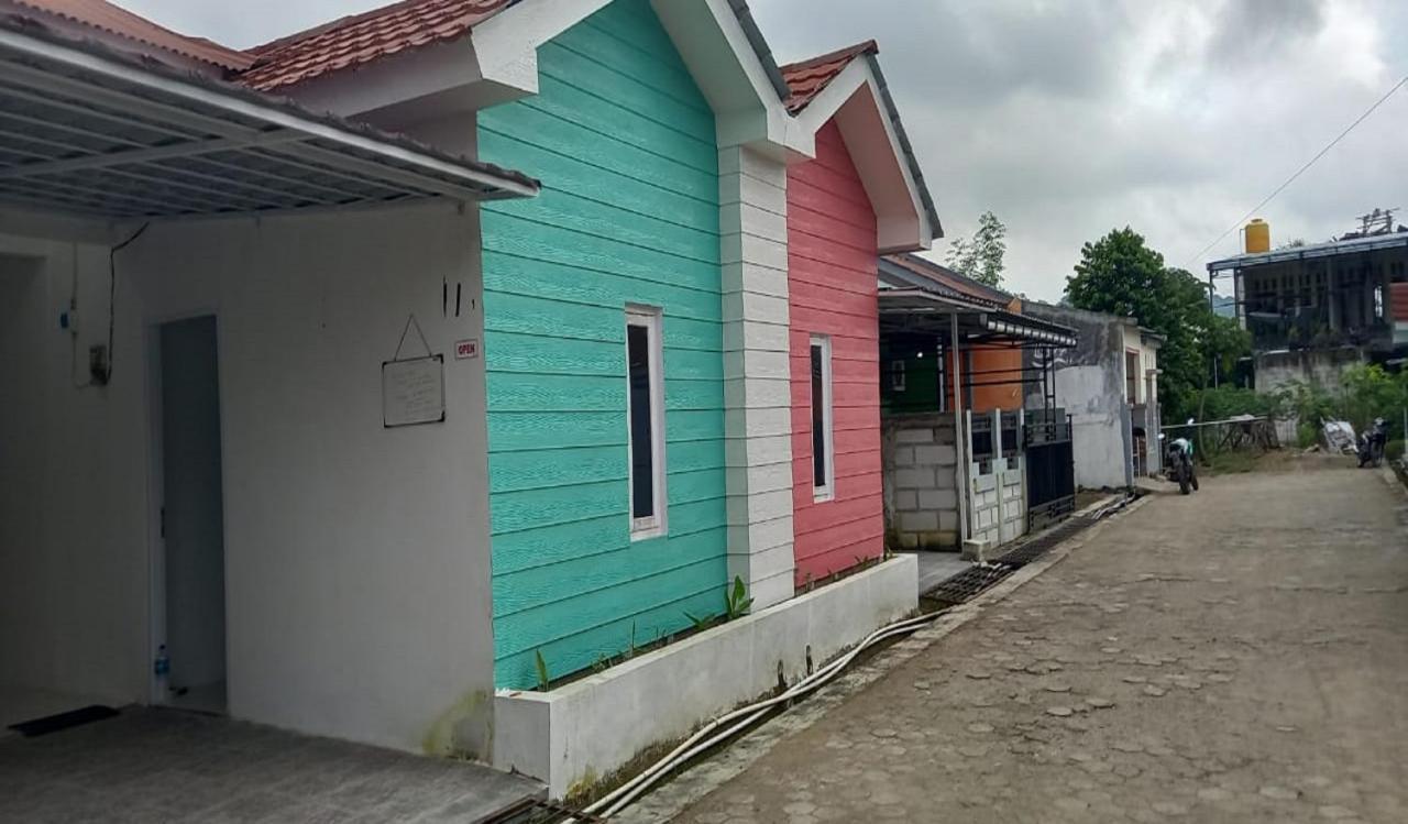 Oyo 90974 Homestay Golo Koe Sejahtera Labuan Bajo Dış mekan fotoğraf